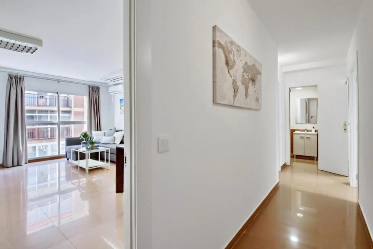 Amplio Piso Con Terraza Lejlighed Málaga
