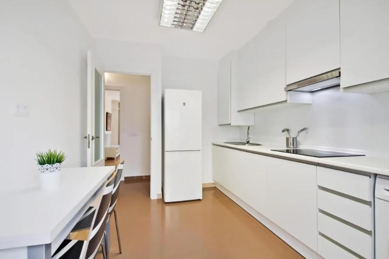 Amplio Piso Con Terraza Lejlighed Málaga